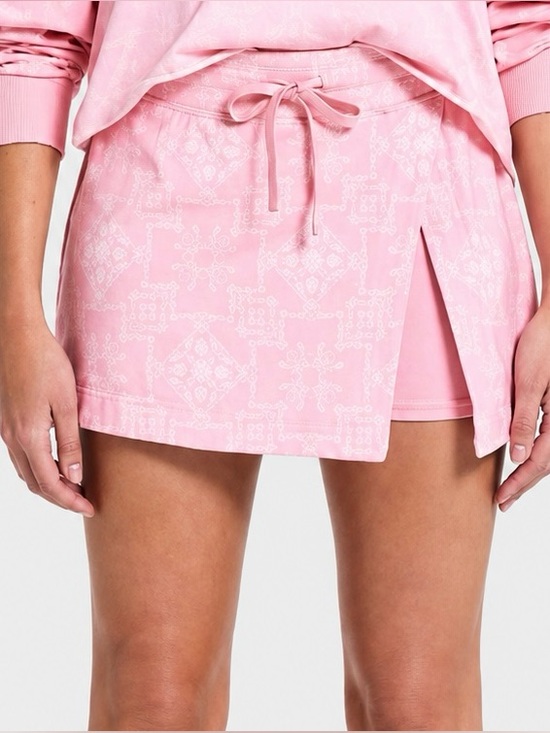 JoyLab Pants - NWT JoyLab Washed Jersey Slit Skort Pink Bandana Print